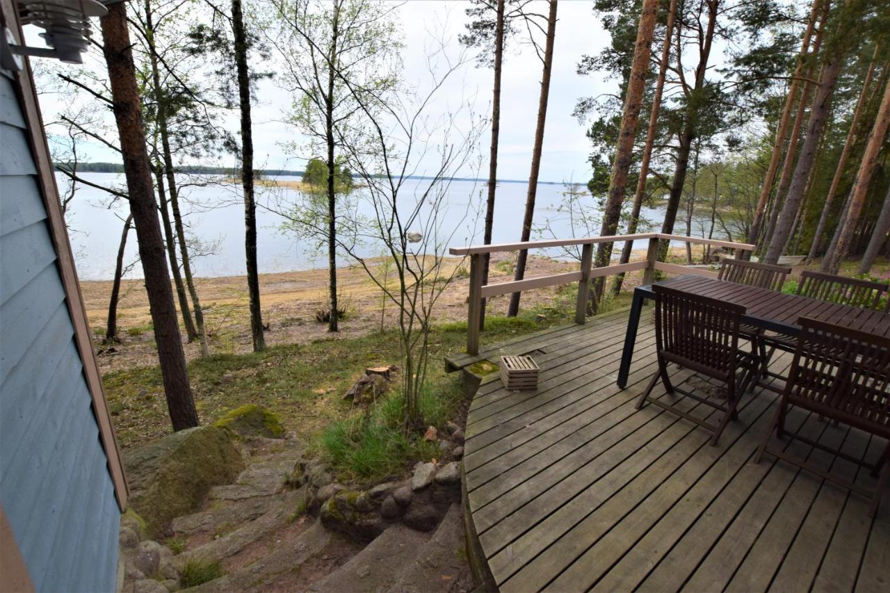 Willa Pyhtaeaen Vuokramoekit Tuuski Zewnętrze zdjęcie
