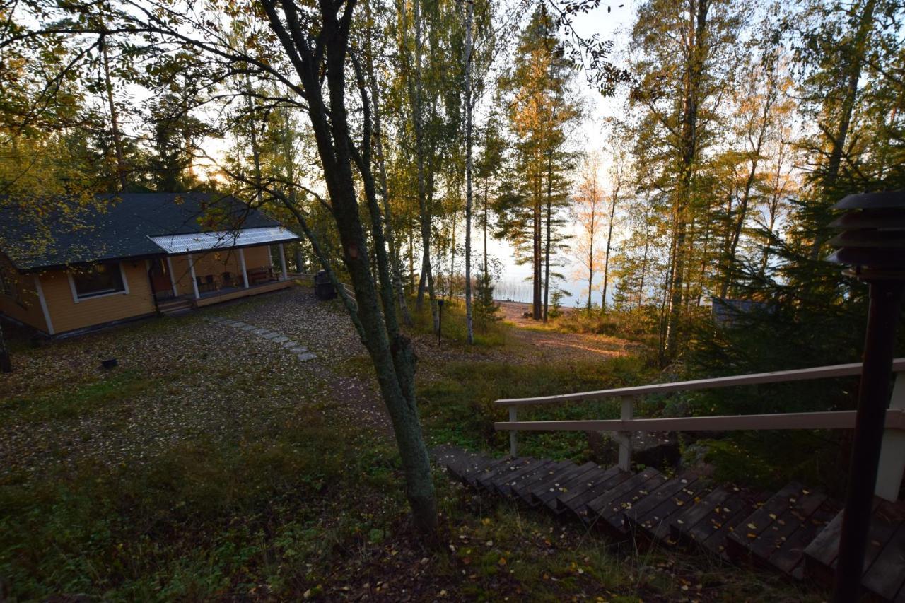 Willa Pyhtaeaen Vuokramoekit Tuuski Zewnętrze zdjęcie